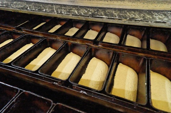 Смотрите сами: как пекут хлеб?