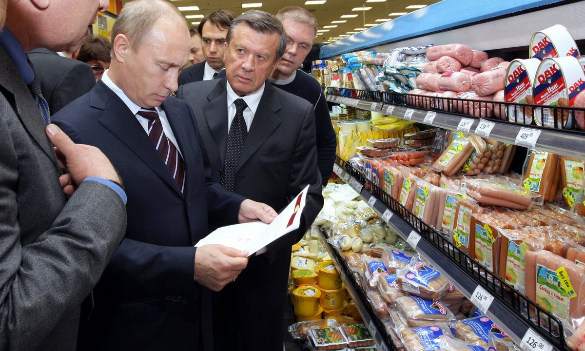 критериями выбора продуктов питания для россиян оказались низкая цена и наличие акции. Изучаем опрос НАФИ