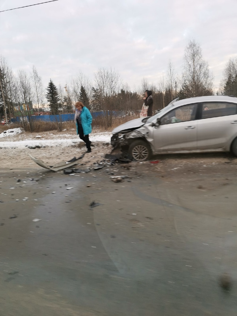 Три ДТП за два часа случились на одном шоссе в Петрозаводске