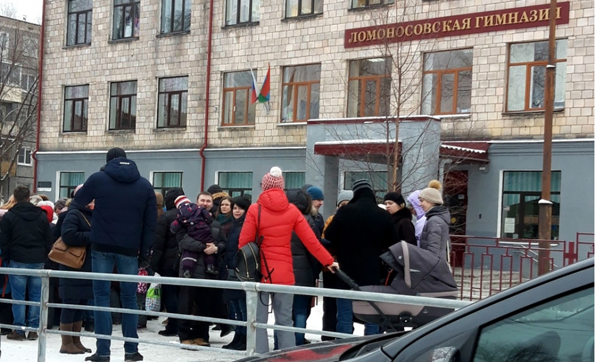 За школами Петрозаводска закрепили конкретные улицы. Рассказываем про все  подводные камни нового документа