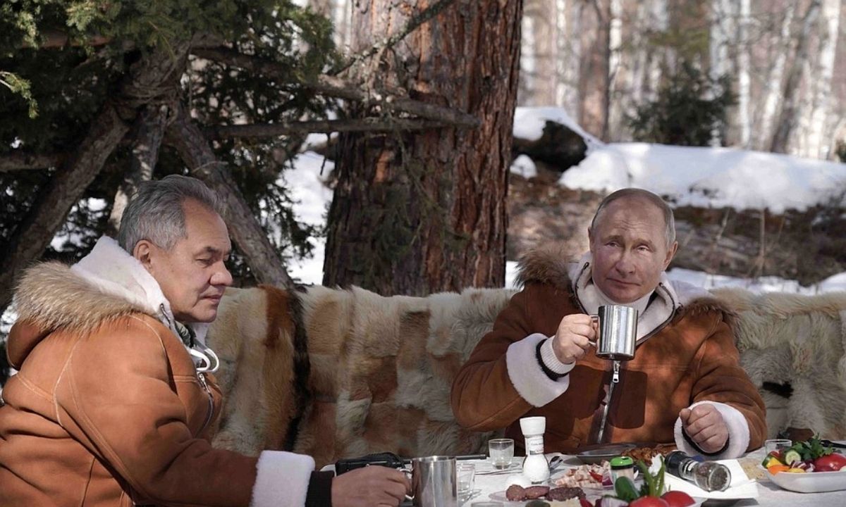 Путин и Шойгу