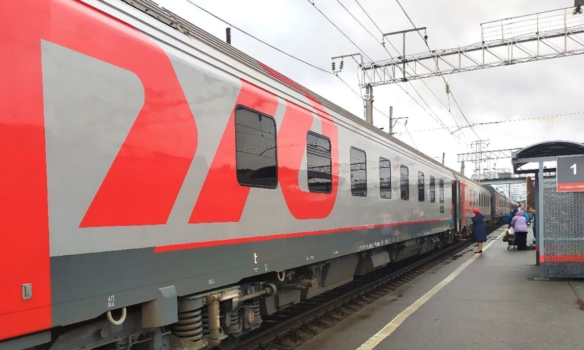 поезд Петрозаводск-Москва