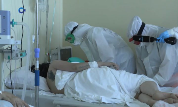 «Это невыносимо» - в петрозаводском ковидном центре 2 недели фиксируют рост заболеваемости