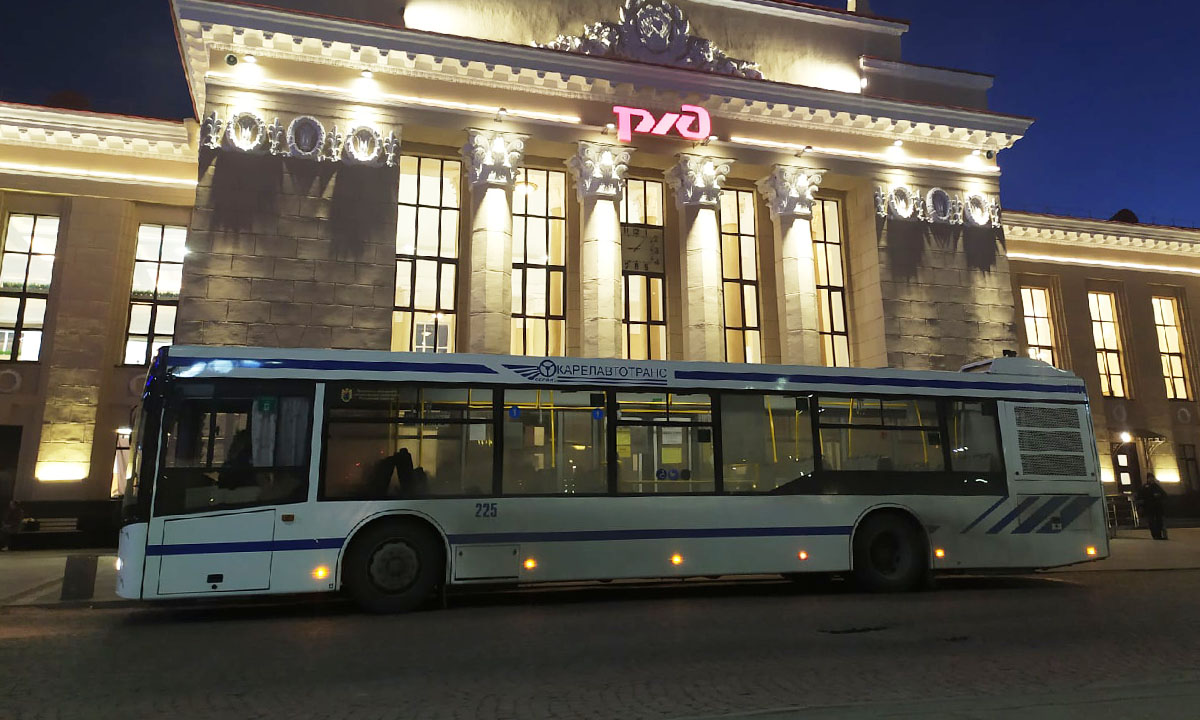 Автобус олонец. Карелавтотранс. Карелавтотранс логотип. Карелавтотранс фото.