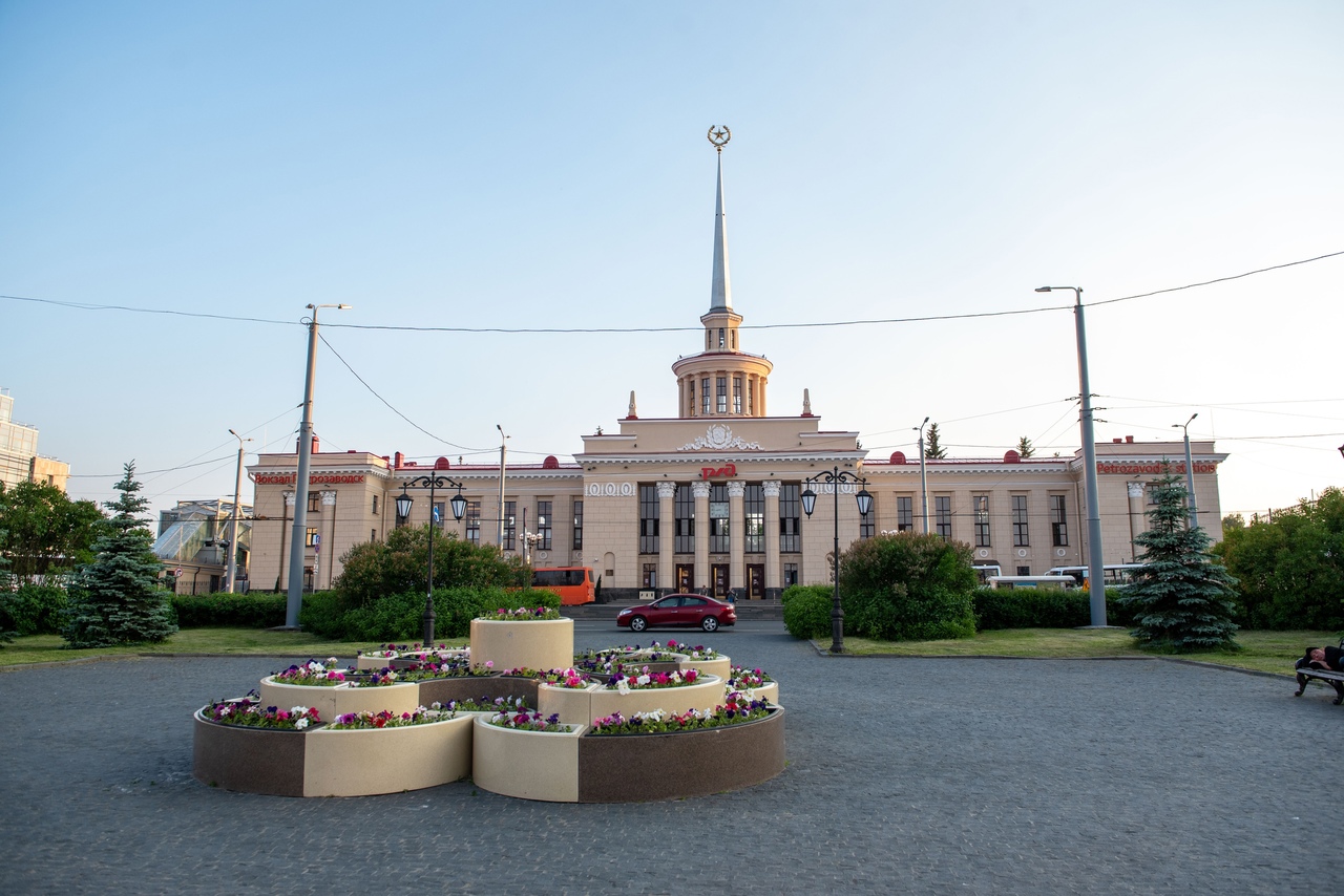 железнодорожный вокзал в петрозаводске