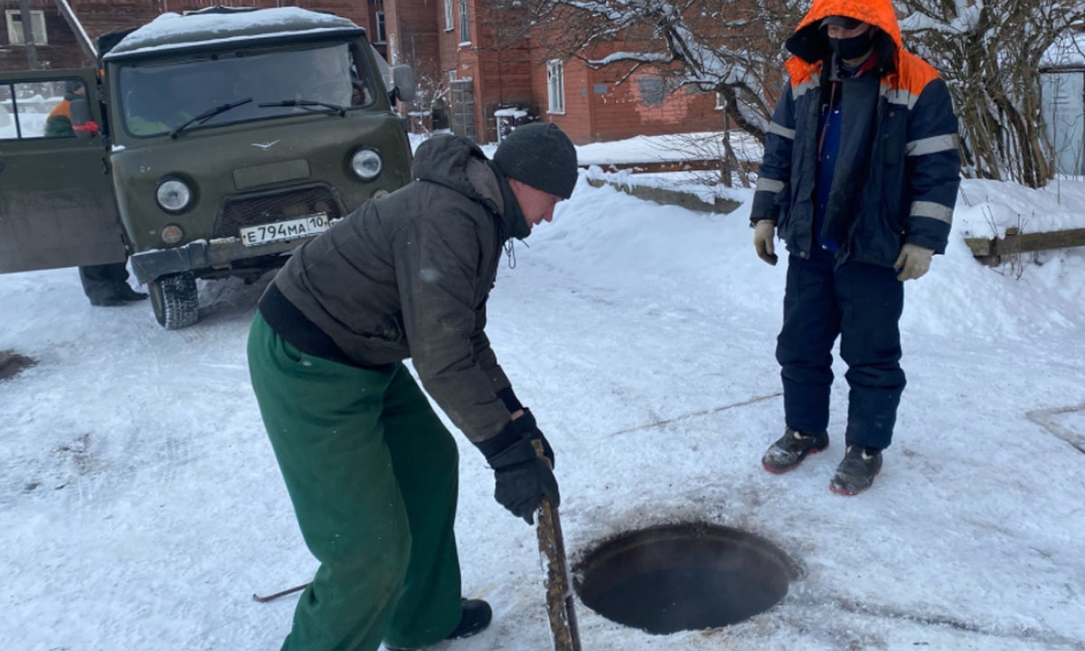 В Петрозаводске замерз водопровод в трех домах