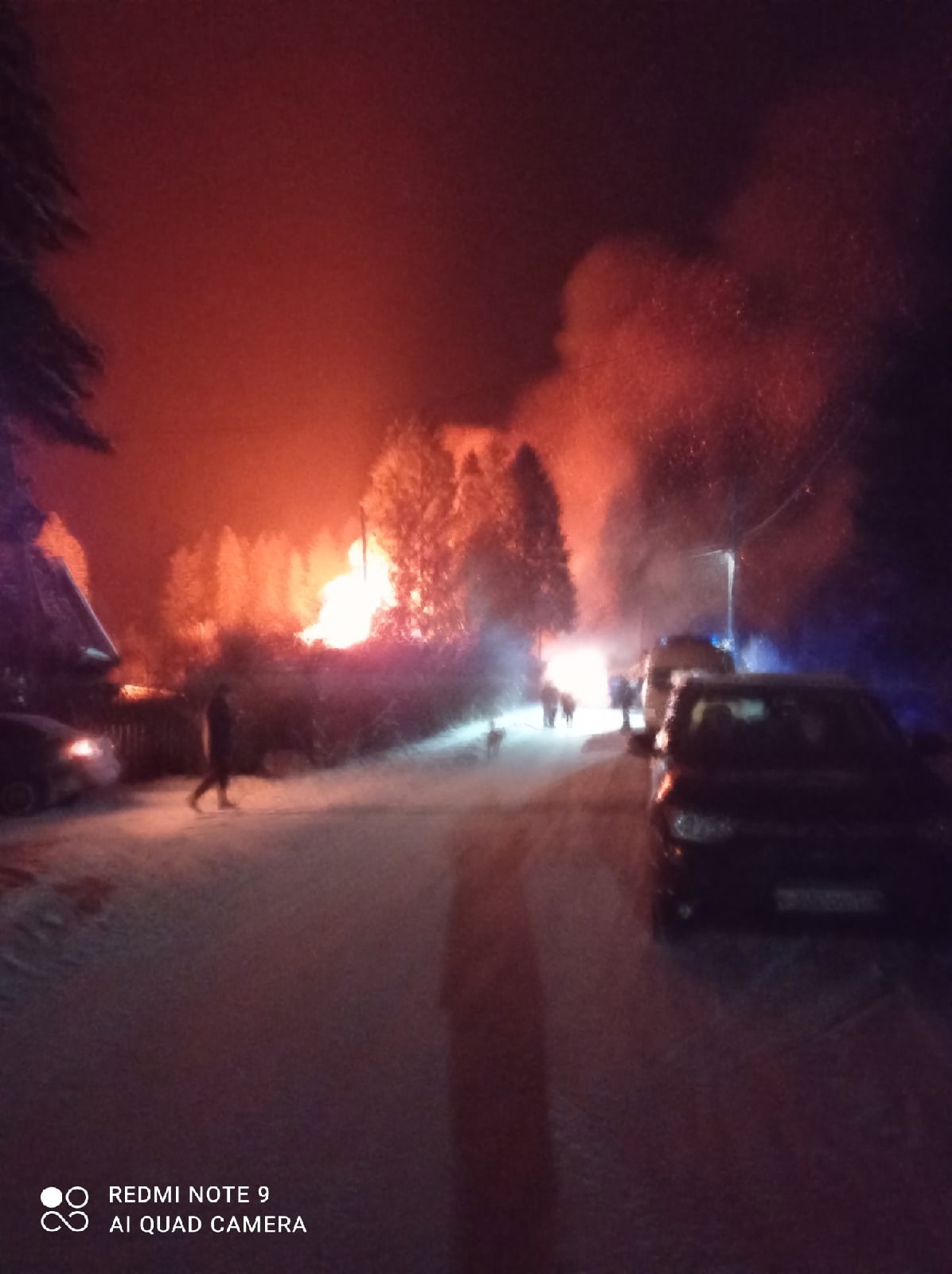 Человек погиб на страшном пожаре в Карелии