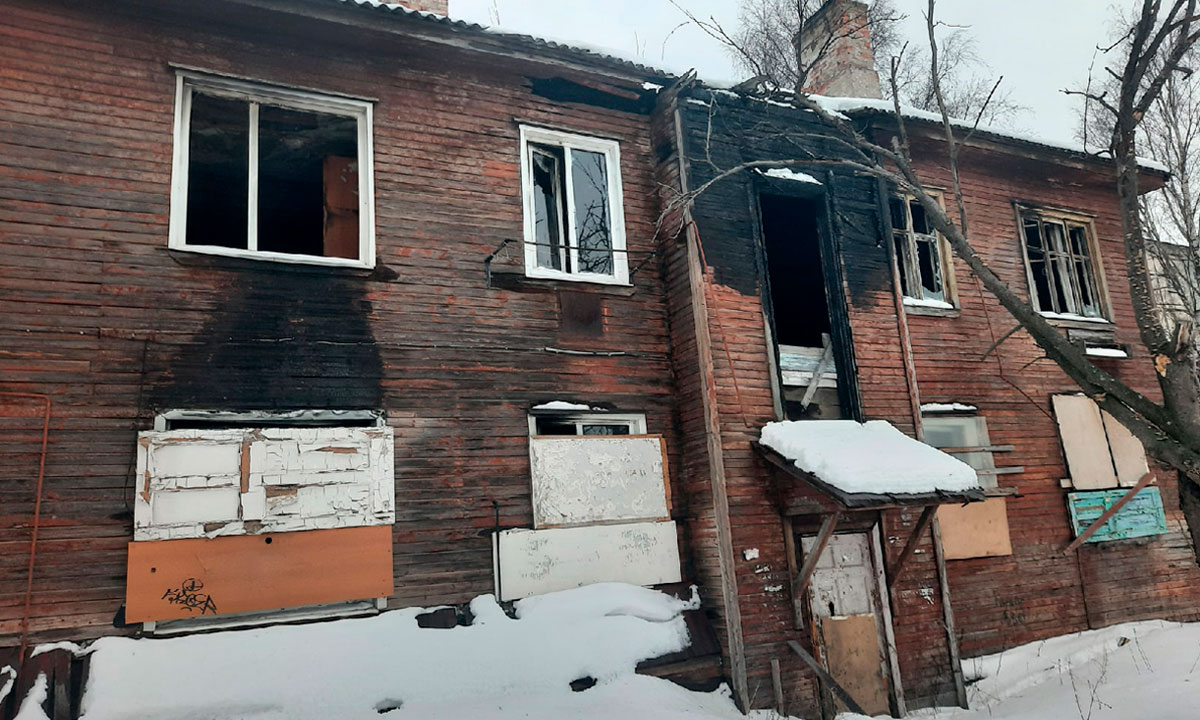 Сгоревший в Петрозаводске дом