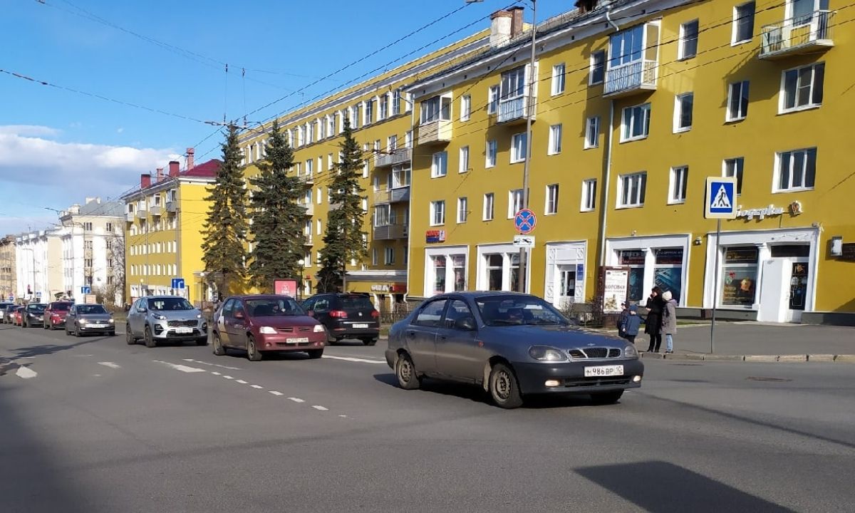 В Петрозаводске на проспекте Ленина будет запрещена парковка | 16.04.2022 |  Новости Петрозаводска - БезФормата