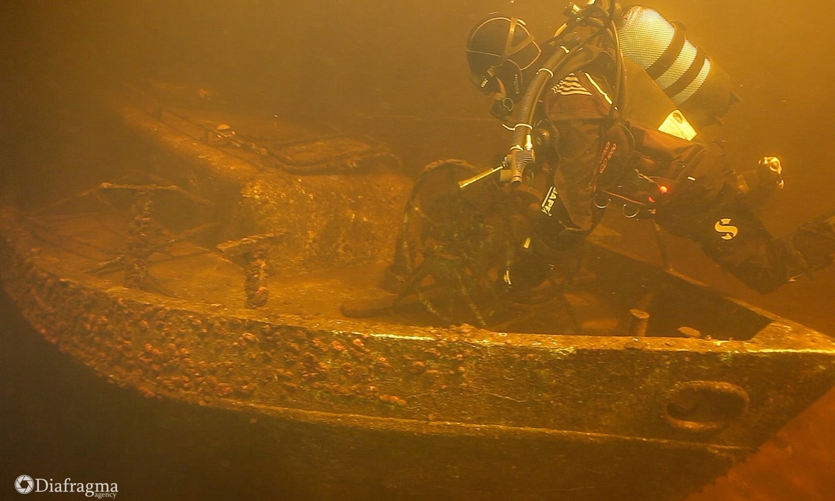 Дайверы  нашли затонувший корабль у берегов Валаама