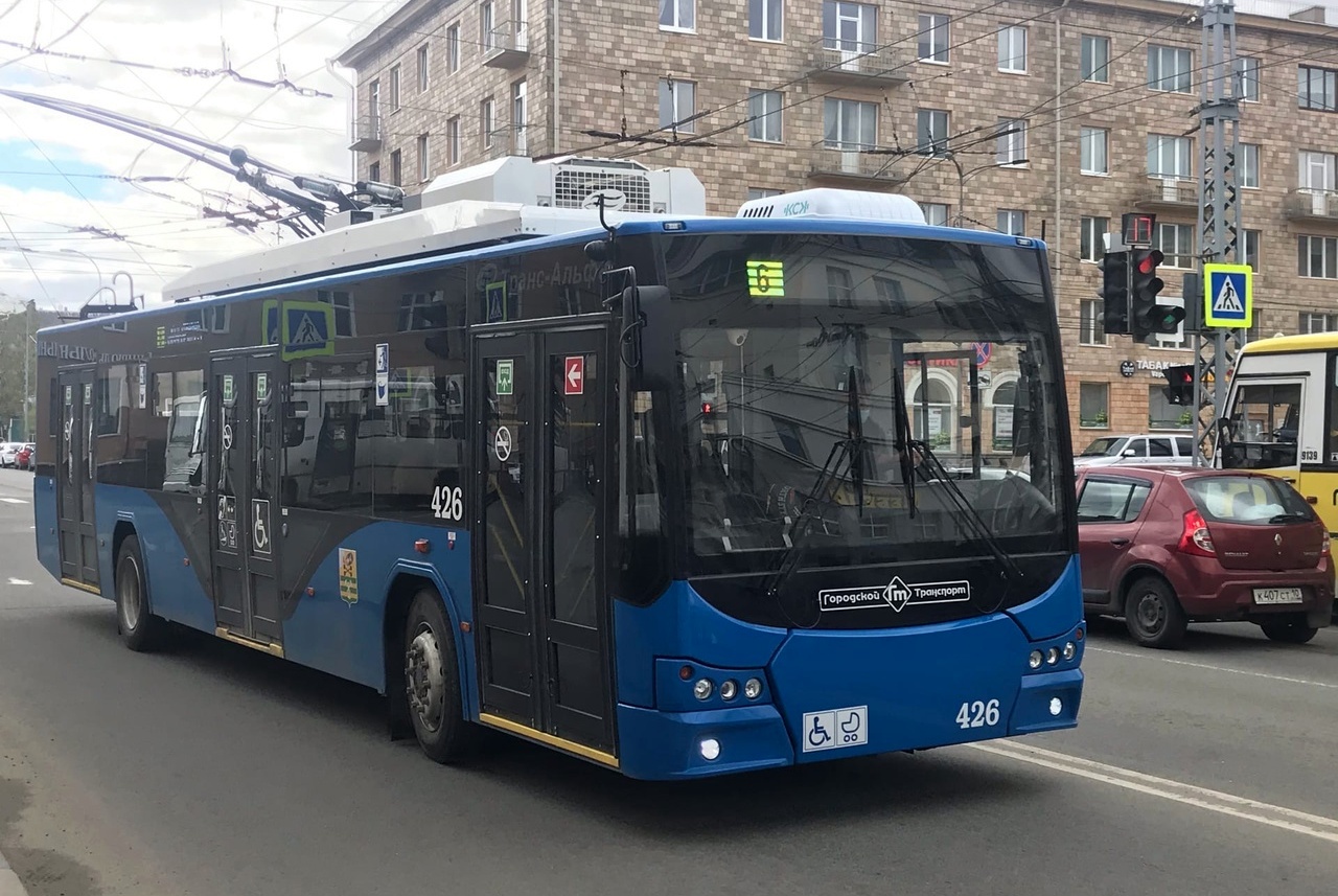 троллейбус