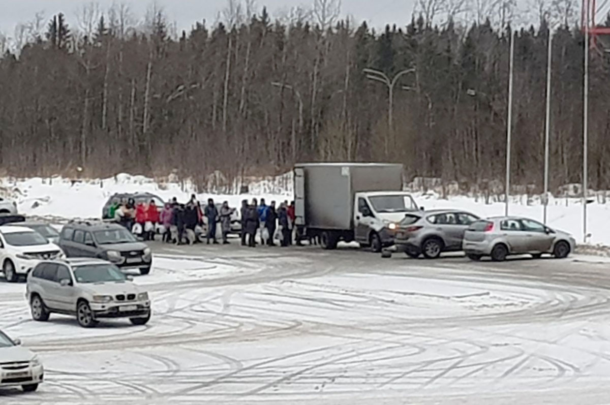 Сбормобиль петрозаводск. Остановки Петрозаводск. Сбормобиль Петрозаводск сегодня.