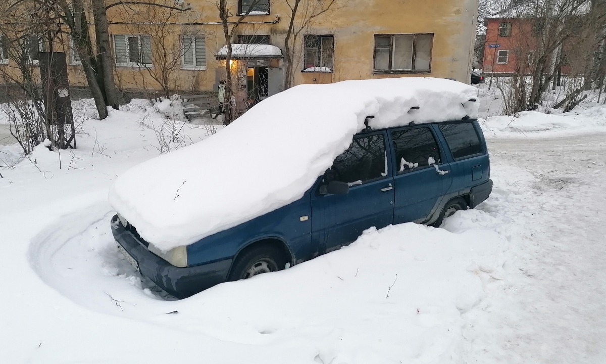 Как легко запустить двигатель автомобиля зимой