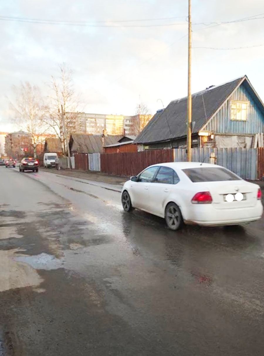 В Петрозаводске автомобили сбили двух детей