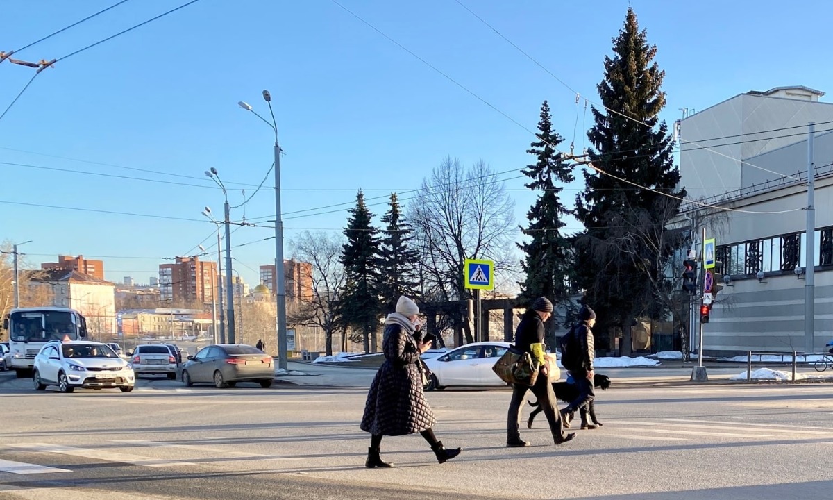 город