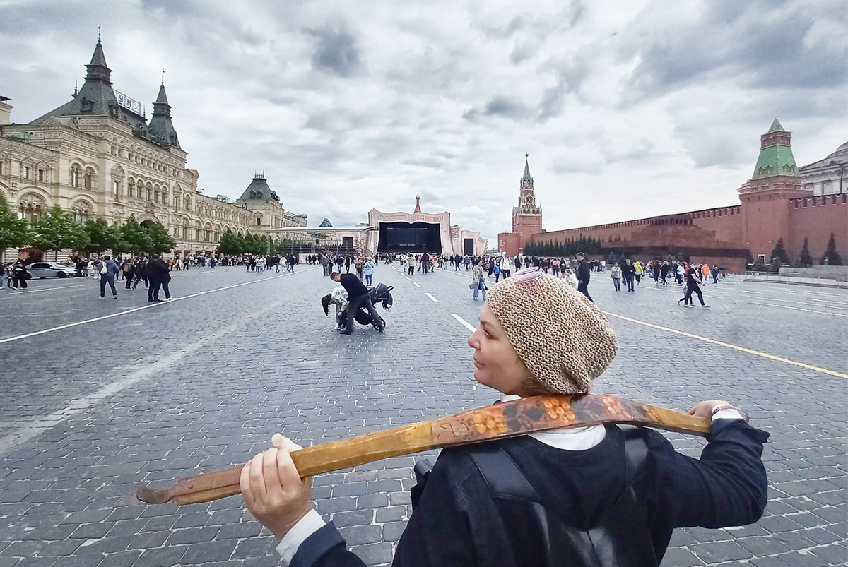 Лыжники на красной площади