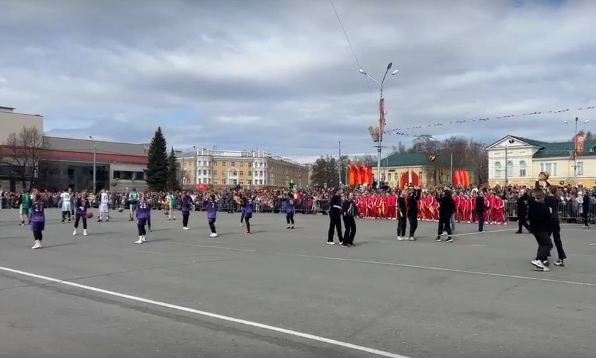 Трансляция день