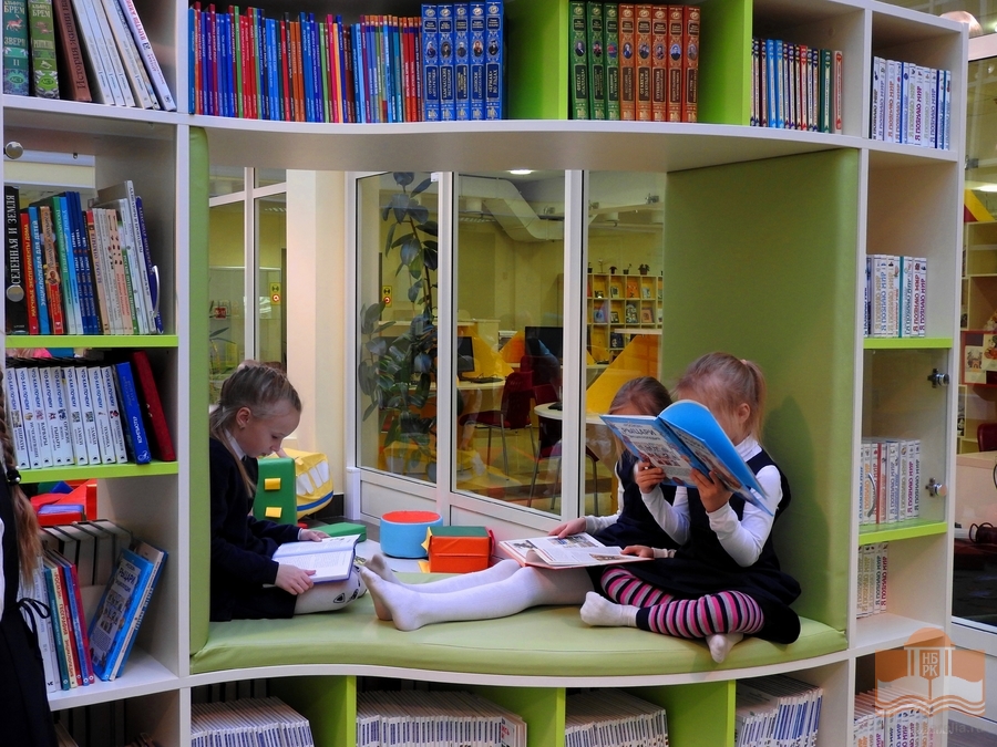 Фото библиотеки и книг для детей