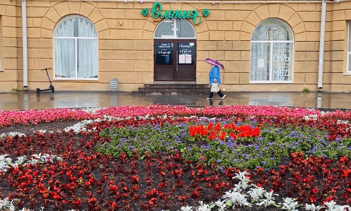 В «Олонии» скидки на мясо и колбасу собственного производства и новинка от  Мясного Дома