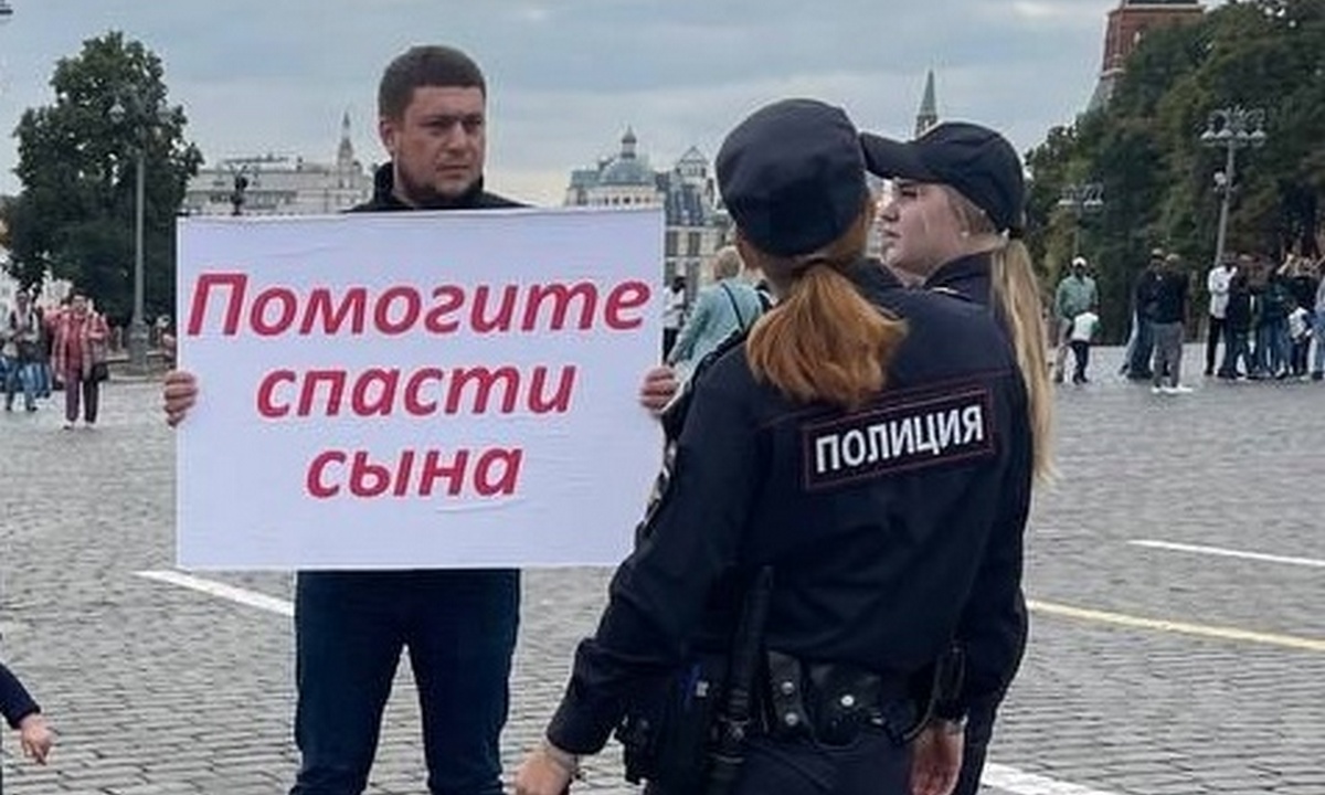 Мой бывший сына не спасти. Спаси сыновей.