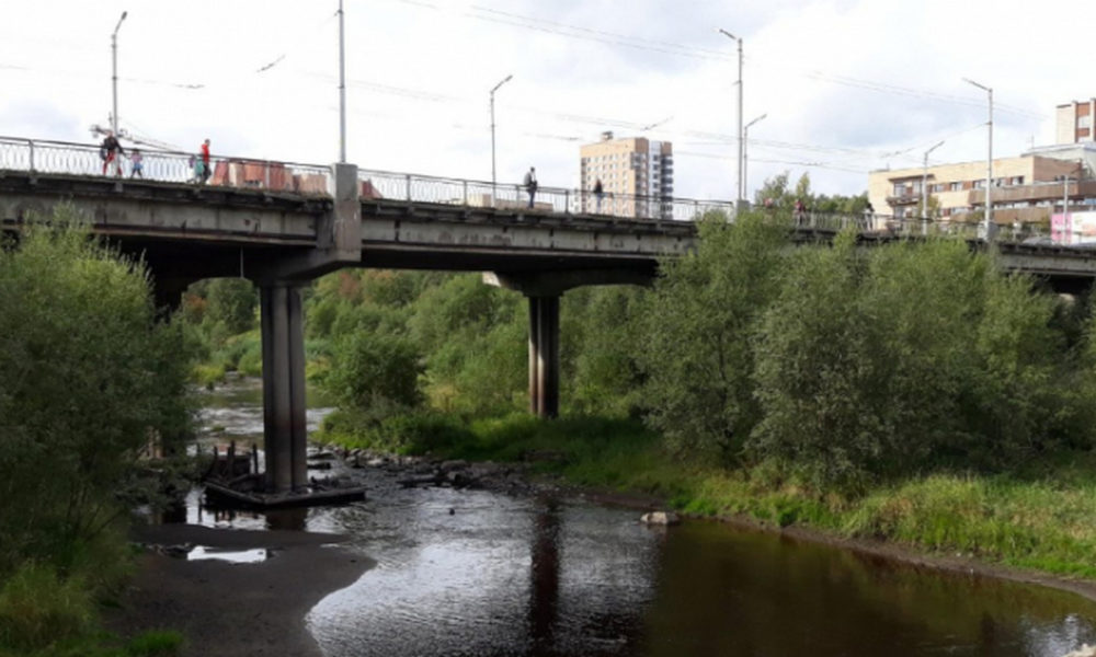 Пименовский мост в петрозаводске фото Названо, когда начнется ремонт моста в центре Петрозаводска