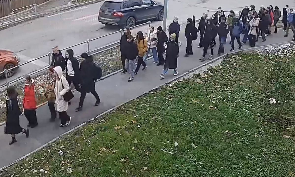 В Петрозаводске опять эвакуировали школу