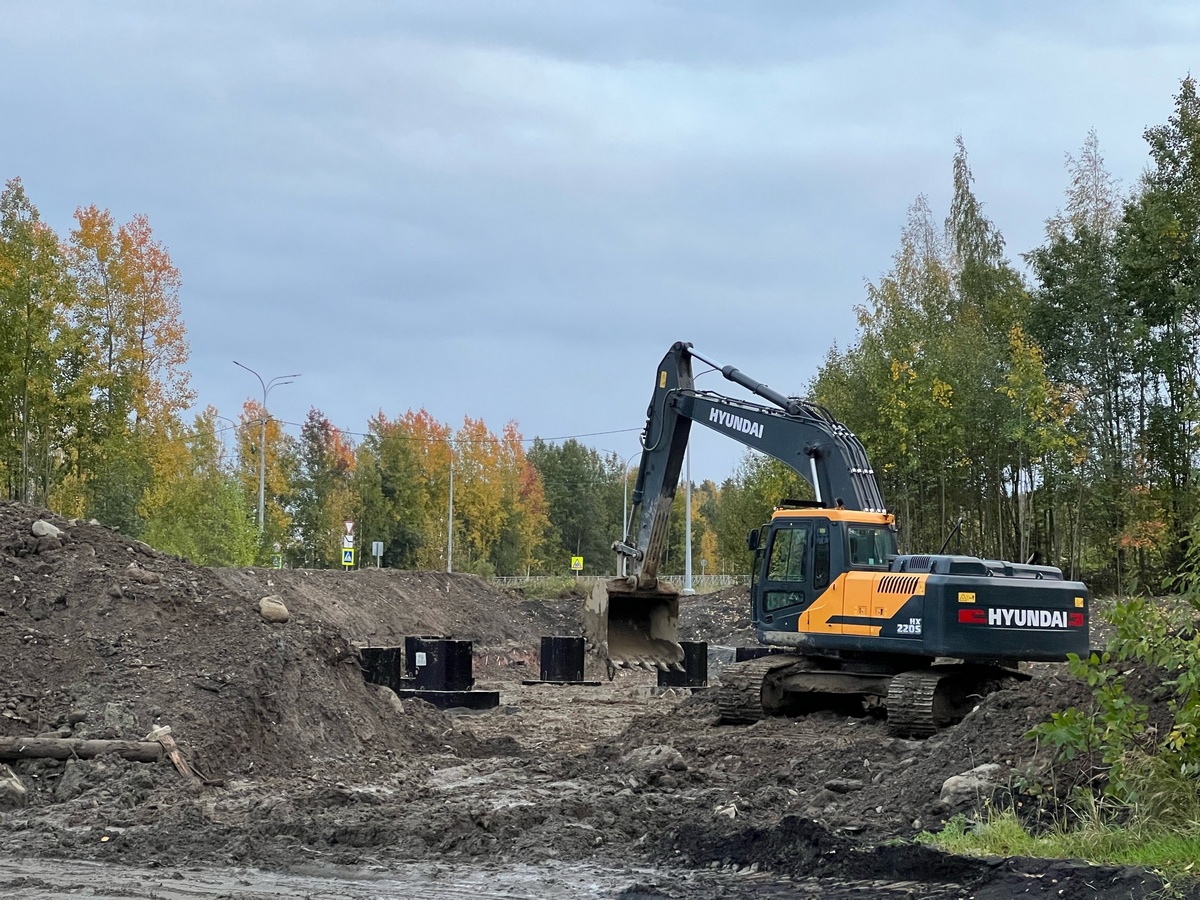 В Петрозаводске строят огромный паркинг в странном месте