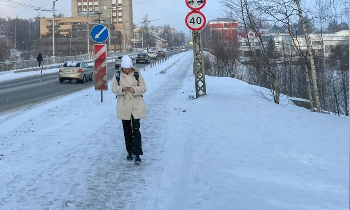 Эксперт дал советы, как не сломать телефон на морозе