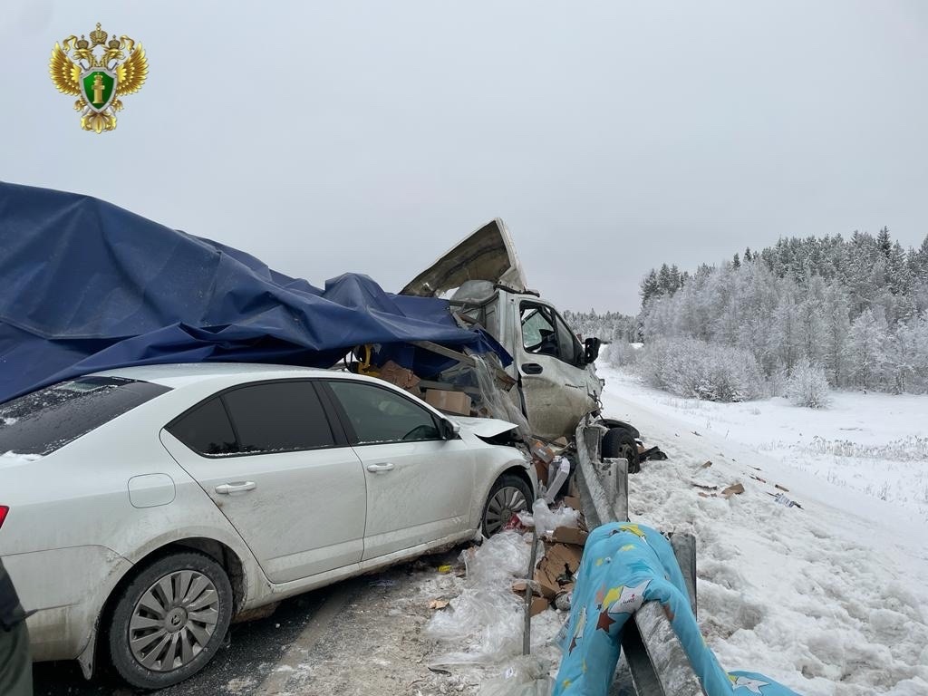 Страшная авария на трассе в Карелии: погиб один человек | 07.12.2023 |  Новости Петрозаводска - БезФормата