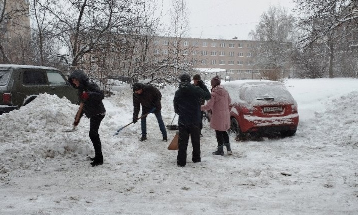 Жители Петрозаводска выкладывают фотографии со вчерашнего субботника