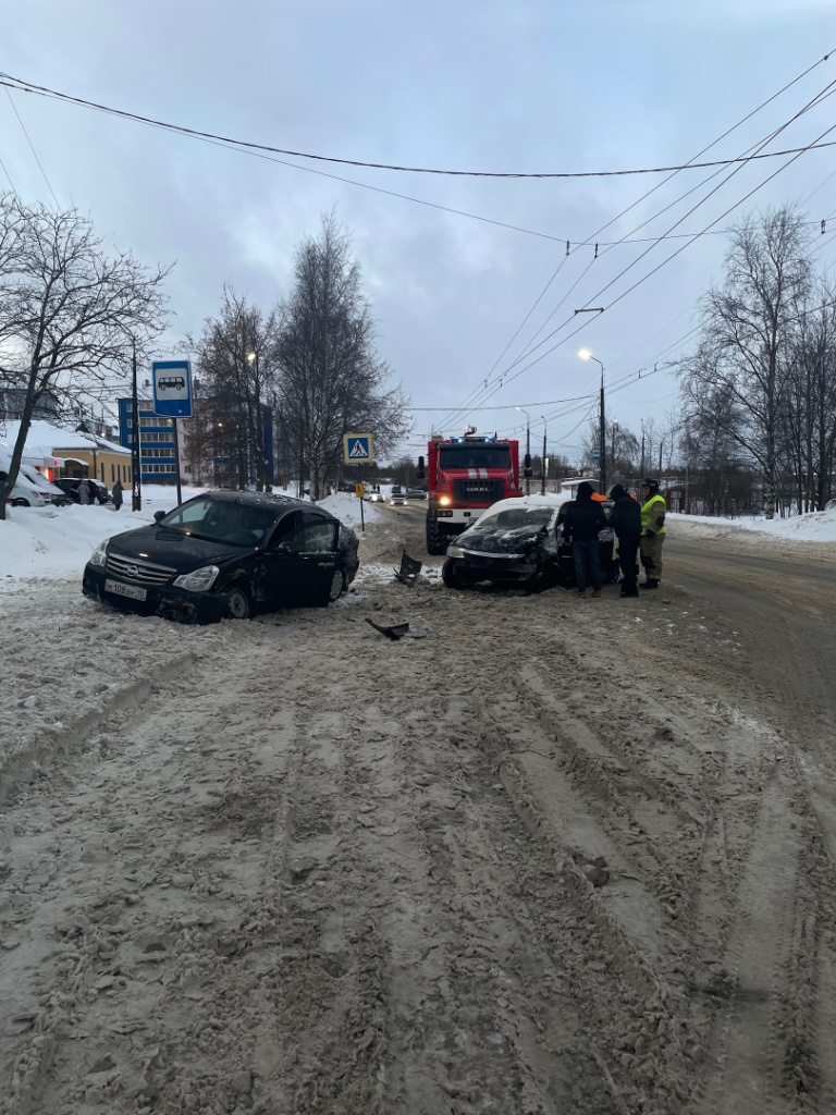 Страшная авария в Петрозаводске: машина с нечищеными стеклами вылетела на  «встречку» | 18.12.2023 | Новости Петрозаводска - БезФормата