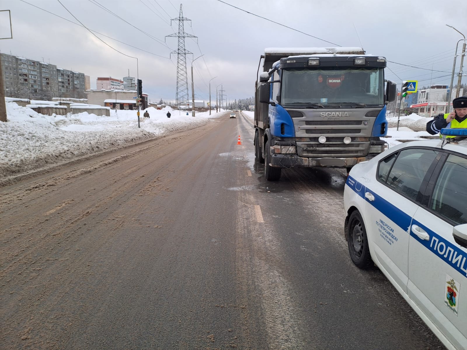 Женщине, сбитой самосвалом в Петрозаводске, 61 год | 25.12.2023 | Новости  Петрозаводска - БезФормата