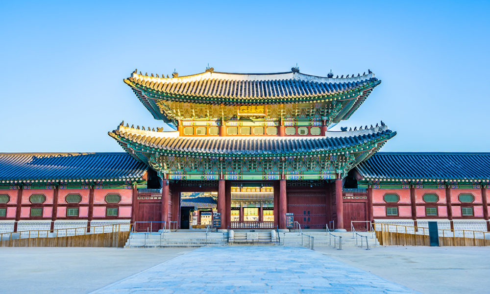 Давай взорвем картинки. Презентация « мы маленькие туристы!». Verbee давай взорвём обложка. Мы маленькие дети хотим потусоваться. Мы маленькие дети хотим потусоваться.