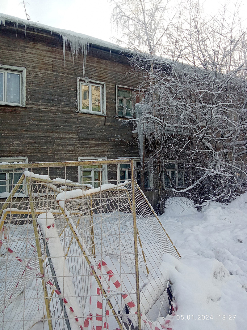 В Петрозаводске жильцы дома, который остался в морозы без отопления,  обратились в прокуратуру