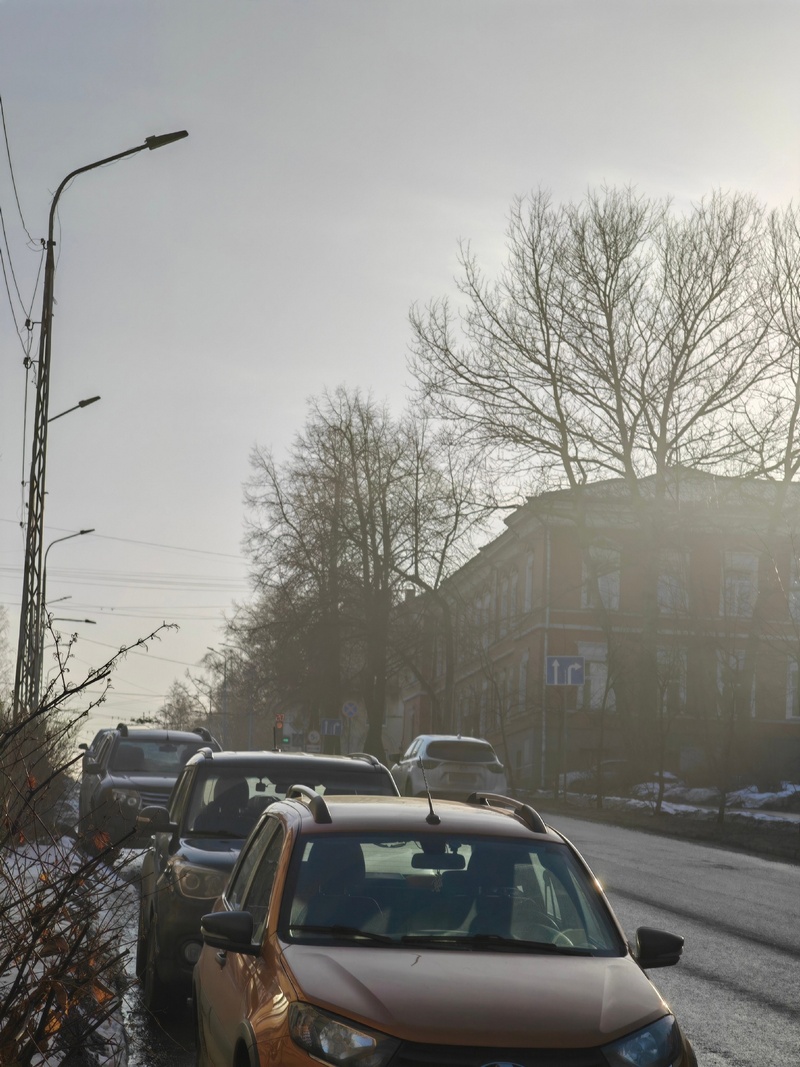 Трудно дышать, начинает першить в горле»: жители Петрозаводска массово  пожаловались на запах гари | 31.03.2024 | Новости Петрозаводска - БезФормата