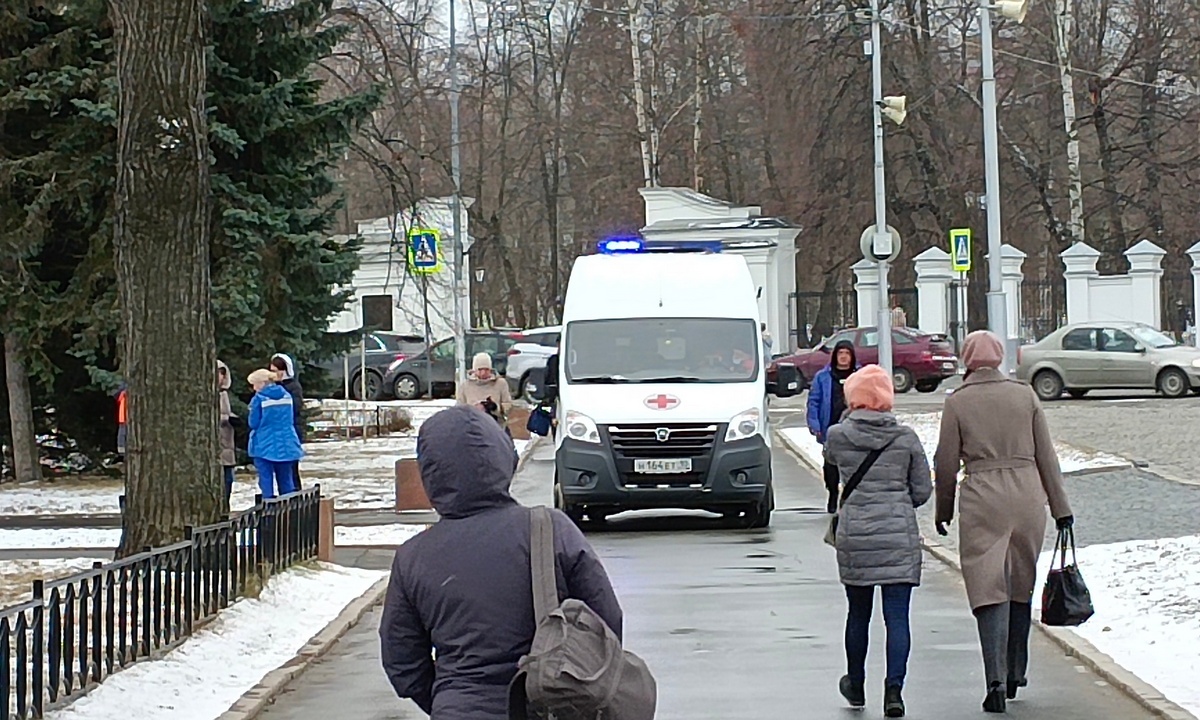 В Петрозаводске мужчина выстрелил в сына-восьмиклассника