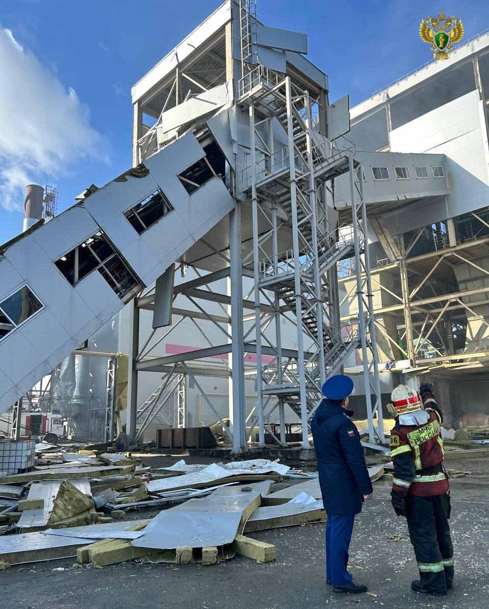 Показаны последствия мощного пожара на заводе в Петрозаводске | 27.04.2024  | Новости Петрозаводска - БезФормата