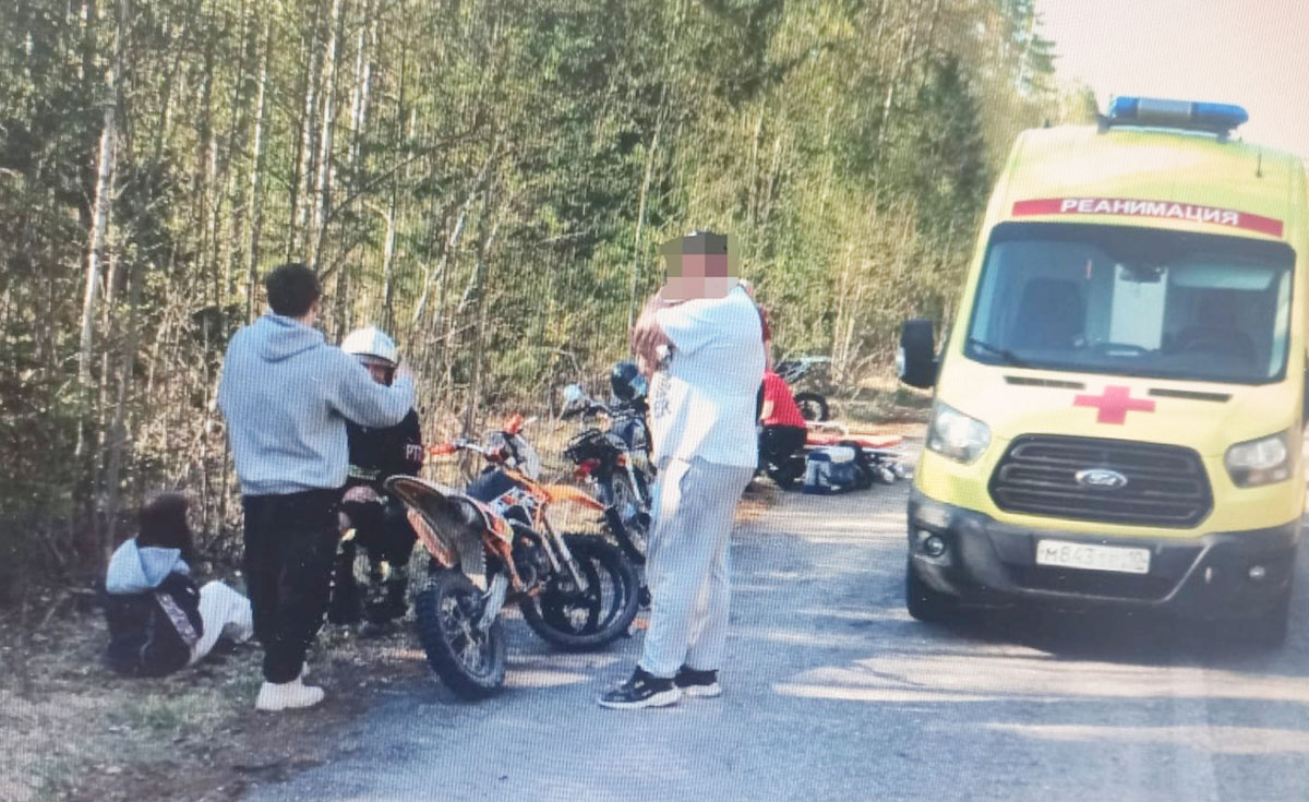 В аварии питбайков в Карелии пострадали три человека