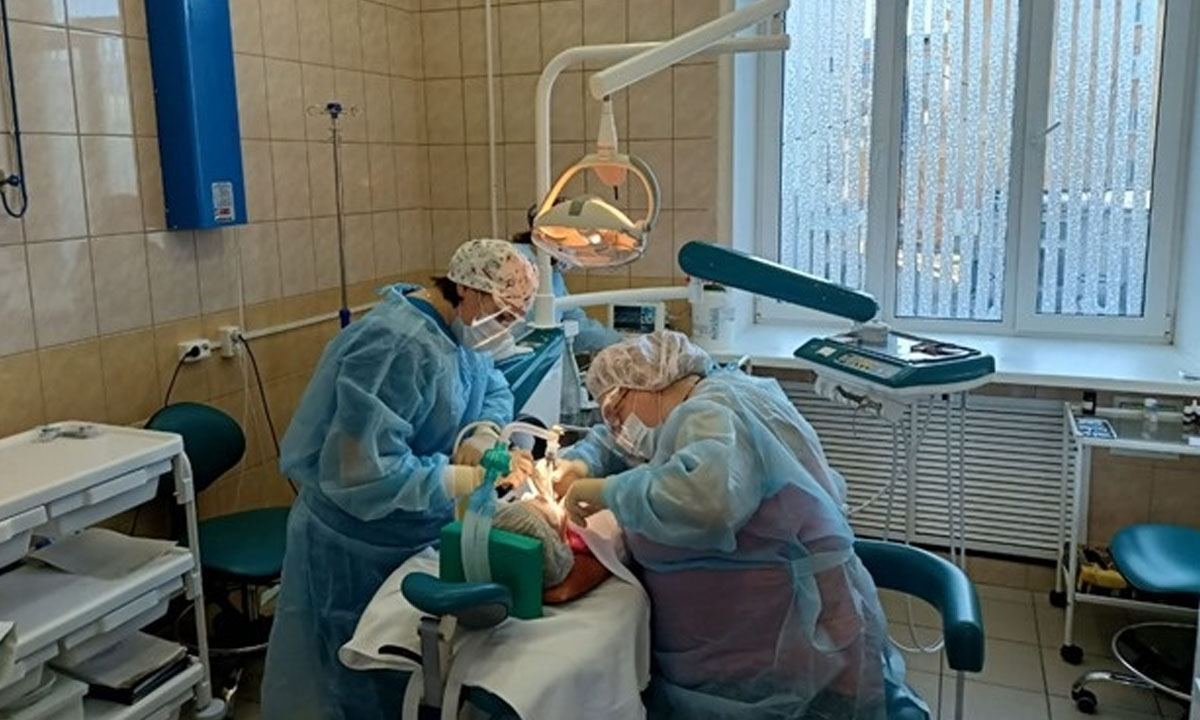 В Петрозаводске появится новый аппарат для лечения зубов детям во сне