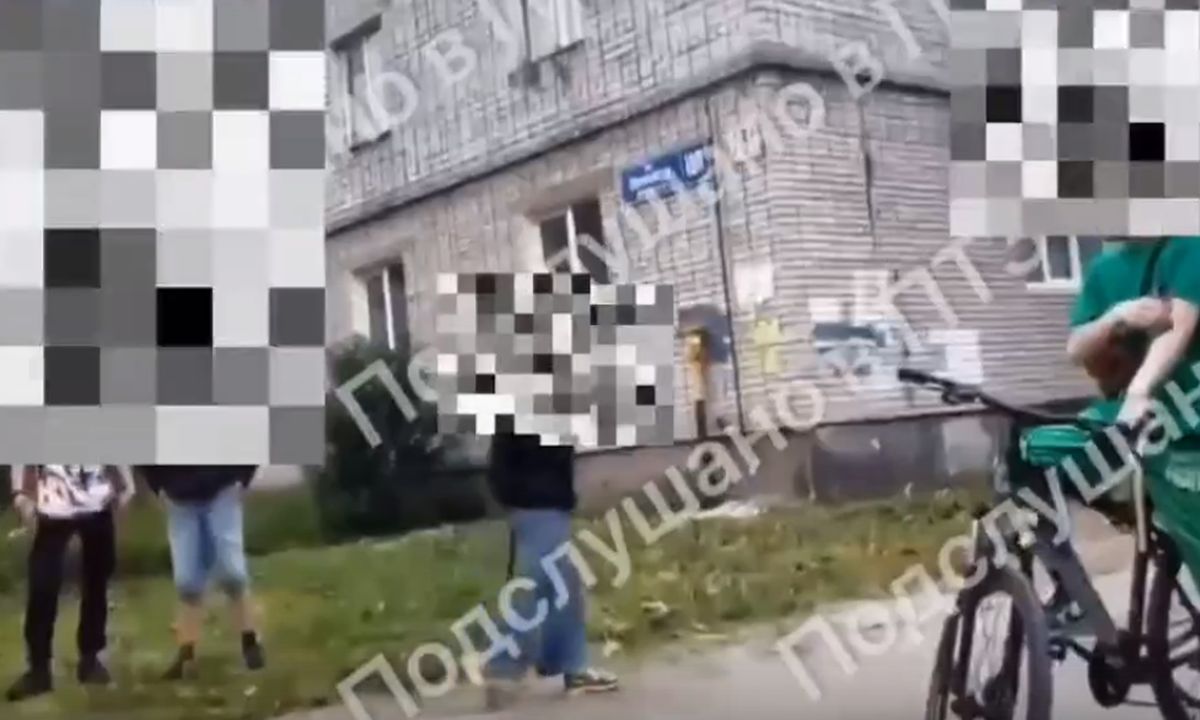 В Петрозаводске подростки напали на девочку: ее спас знакомый с перцовым баллончиком