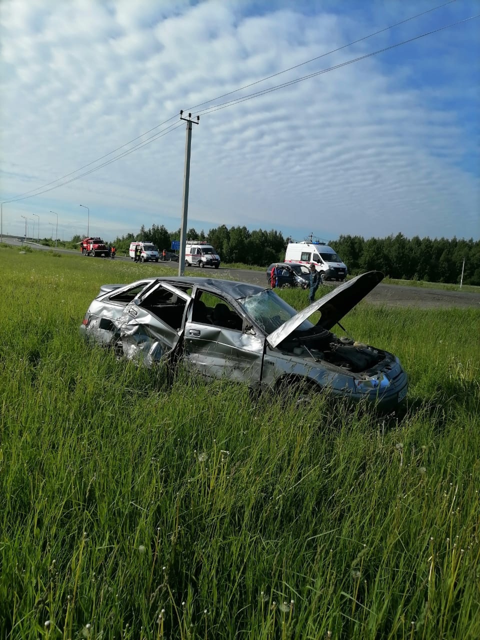 Трое взрослых и ребенок пострадали в жесткой аварии под Петрозаводском