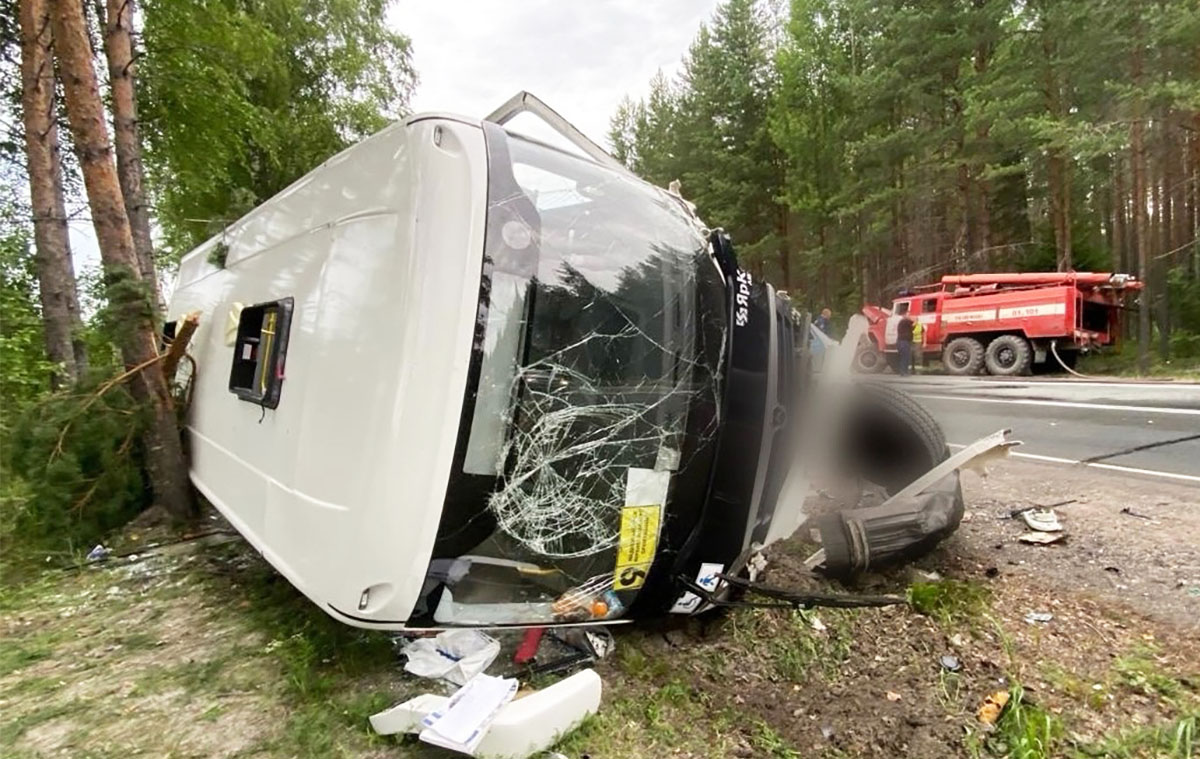 В Карелии пассажирский автобус попал в смертельное ДТП