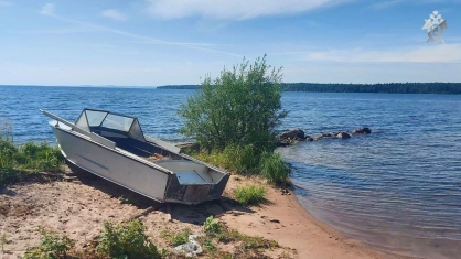 Следователи выясняют обстоятельства гибели мужчины на озере в Карелии