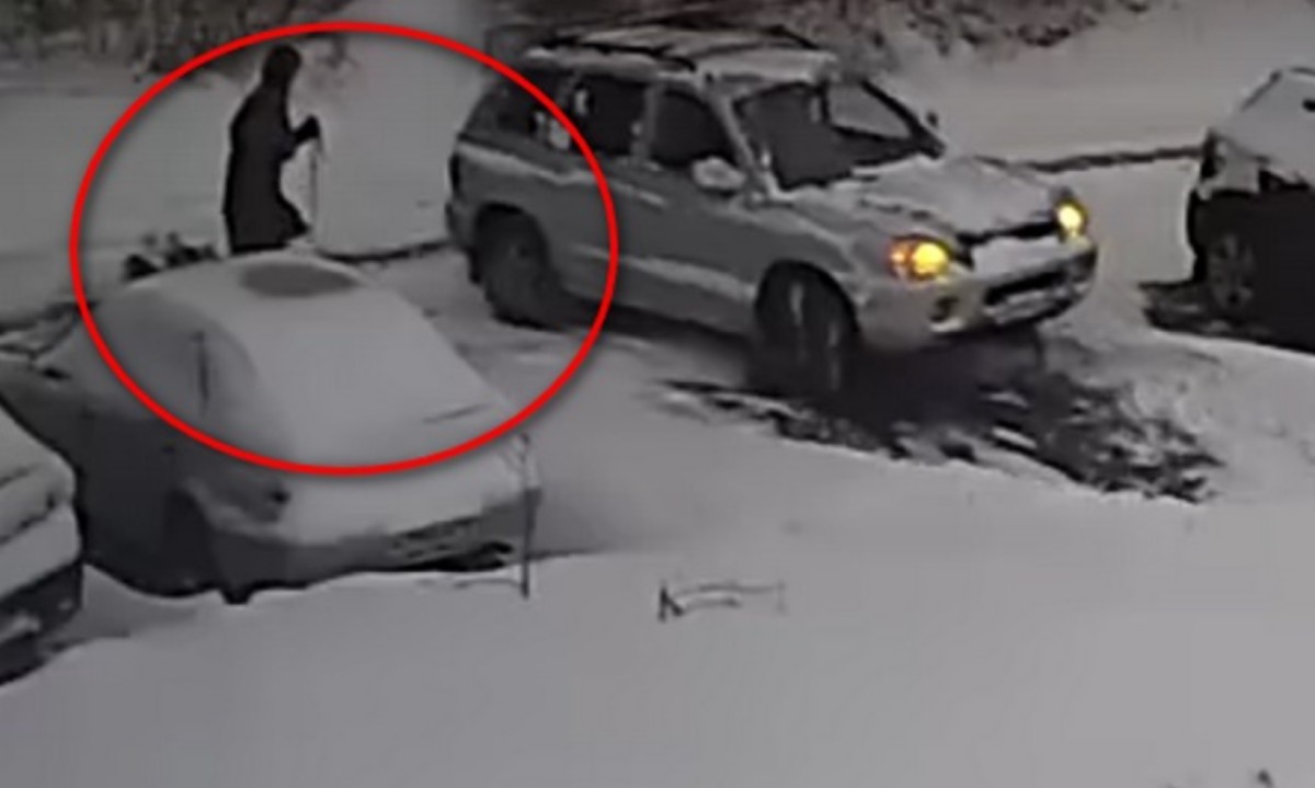 Кадр камеры видеонаблюдения / иллюстративное