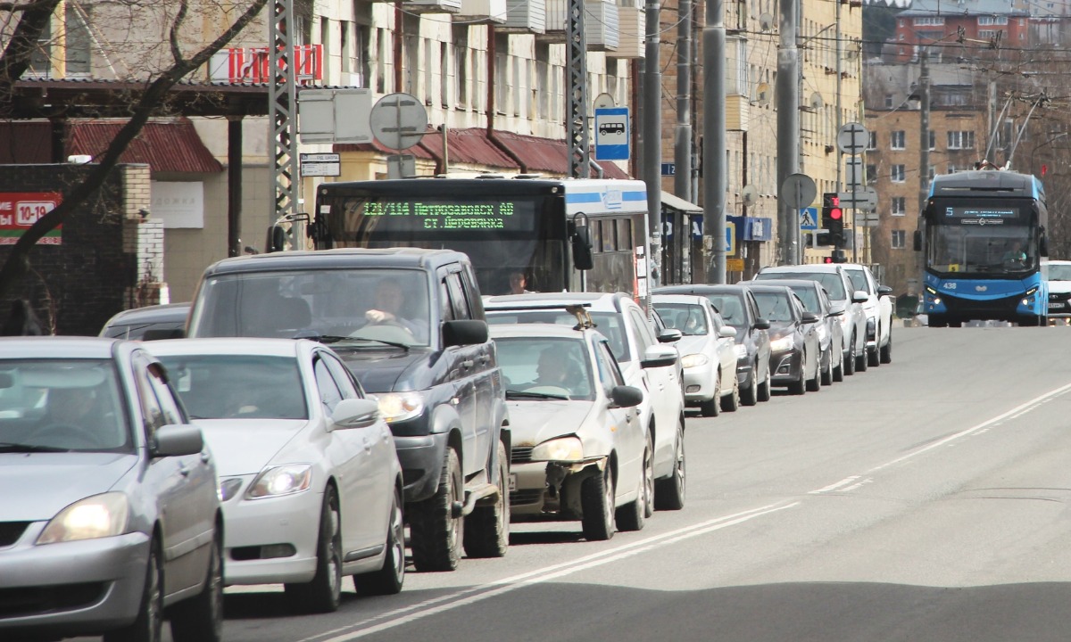 Женщине пришел налог за BMW, которого у нее никогда не было