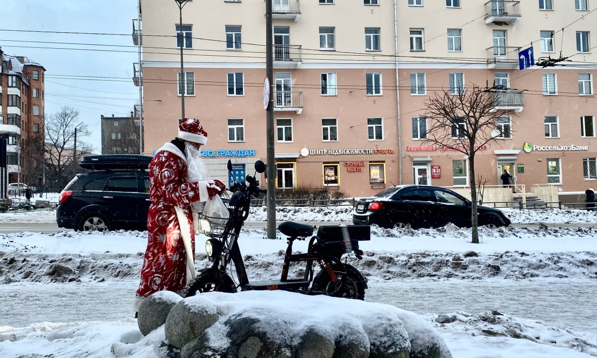 Объяснено, нужно ли говорить ребенку, что Деда Мороза не существует