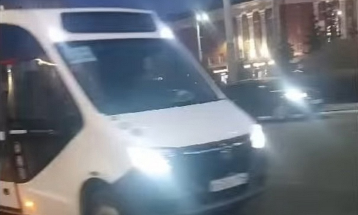 Жители Петрозаводска пожаловались на странных водителей автобуса №28