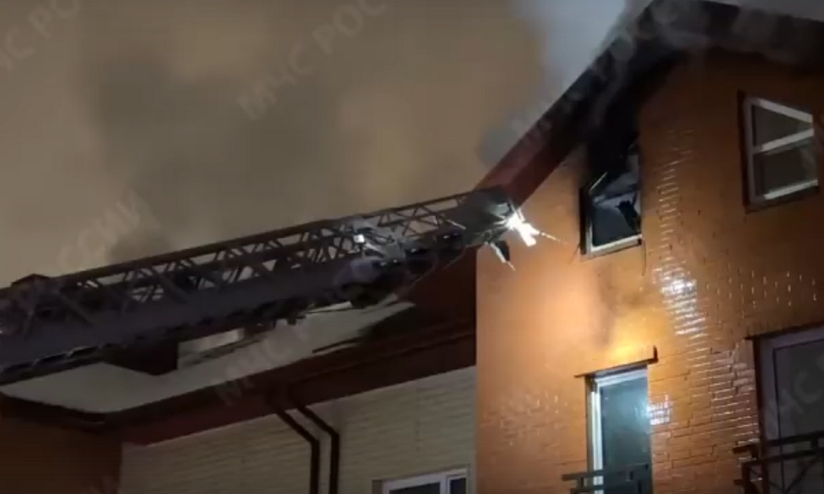 Беременная и двухлетний ребенок пострадали на страшном пожаре в Петрозаводске