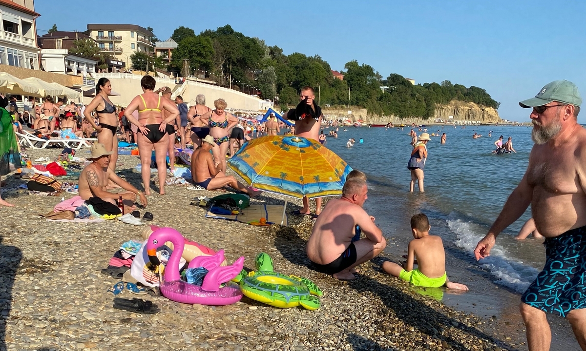 Врач рассказал, почему люди страдают «простудой выходного дня»