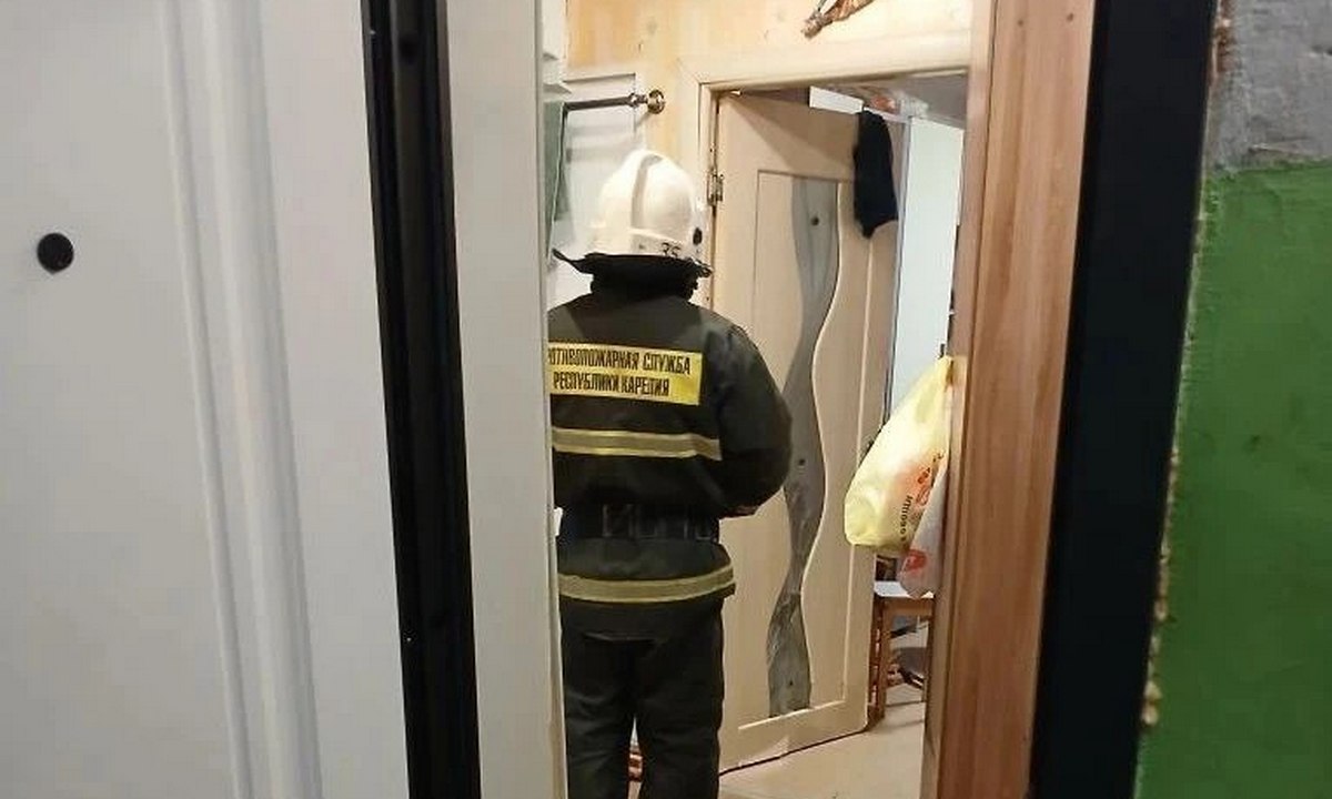 В Карелии спасли беспомощного мужчину